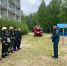 В Новодвинске сотрудники МЧС России совместно с пожарно-спасательными подразделениями проводят занятия по пожарной безопасности в детских лагерях - МЧС Архангельской области