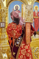 Митрополит Корнилий совершил всенощное бдение в канун праздника святой великомученицы Варвары