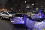 В Архангельске в ДТП помялись четыре автомобиля, а виновник госпитализирован