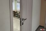 Поселок взбунтовался из-за безнаказанности подростков, заставивших сняться в кино для взрослых больную девочку