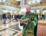 Митрополит Корнилий в Вербное воскресенье совершил Божественную литургию в Архангельске