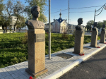 Бюст Ивана Семеновича Язовских можно найти и в городском парке Далматово | Источник: Далматовский краеведческий музей им. А. Н. Зырянова