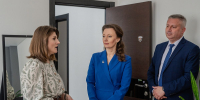 Заместитель Председателя Госдумы Анна Кузнецова посетила штаб помощи участникам СВО в Архангельской области - Единая Россия