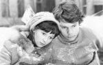 актеры Никита Михайловский и Татьяна Аксюта — исполнители главных ролей | Источник: кадр из фильма «Вам и не снилось…» (12+), Федеральное государственное бюджетное учреждение культуры «Государственный центральный музей кино» / Goskatalog.ru