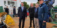 В акватории морского порта Архангельск провели показательные испытания первого в регионе безэкипажного судна - Единая Россия