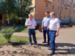 Дмитрий Морев оперативно выехал на место повреждения теплотрассы на пр. Чумбарова-Лучинского.