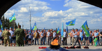 В Поморье отметили 95-летие образования Воздушно-десантных войск - Пресс-центр Правительства