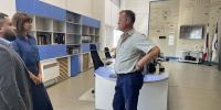 Участник программы «Защитники. Под крылом Архангела» ознакомился с работой регионального диспетчерского управления энергосистемами - Пресс-центр Правительства