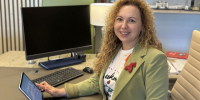Ирина Фролова проголосовала на выборах губернатора - Единая Россия