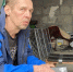 53-летний Андрей Щукин впервые оказался в рабочем доме года три назад | Источник: Елена Панкратьева / E1.RU - 29.Ru