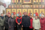 Православные добровольцы навели порядок возле часовен на городских кладбищах Северодвинска