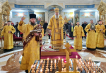 Митрополит Корнилий 16 ноября совершил Божественную литургию в кафедральном соборном храме Архистратига Божия Михаила