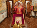 Митрополит Корнилий совершил Божественную литургию в праздник святой великомученицы Варвары