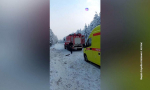 Автомобиль улетел в кювет, пострадала женщина