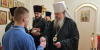 Митрополит Корнилий в северодвинском госпитале поздравил военнослужащих с Рождеством Христовым - Архангельская епархия