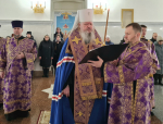 Митрополит Корнилий совершил заупокойное богослужение в канун третьей великопостной субботы