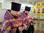 Митрополит Корнилий совершил заупокойное богослужение в канун третьей великопостной субботы