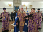 Митрополит Корнилий совершил заупокойное богослужение в канун четвертой великопостной субботы