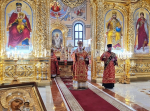 Митрополит Корнилий 3 мая совершил Божественную литургию в Архангельске