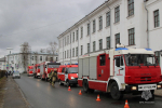 В Архангельске сотрудники МЧС России приняли участие в межведомственных пожарно-тактических учениях на объекте Росгвардии