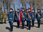 Митрополит Корнилий 9 мая возложил цветы к монументу Победы в Архангельске