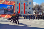 Митрополит Корнилий 9 мая возложил цветы к монументу Победы в Архангельске