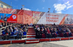 Митрополит Корнилий 9 мая возложил цветы к монументу Победы в Архангельске