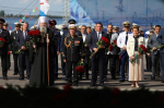 Празднование Дня ВМФ в Архангельске началось с возложения цветов к Вечному огню