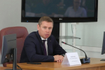 Развитие здравоохранения в Северодвинске обсудили на встрече представителей правительства региона и депутатов